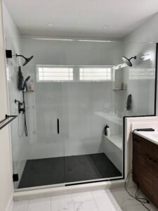 FRAMELESS - DOOR _ NOTCH PANEL