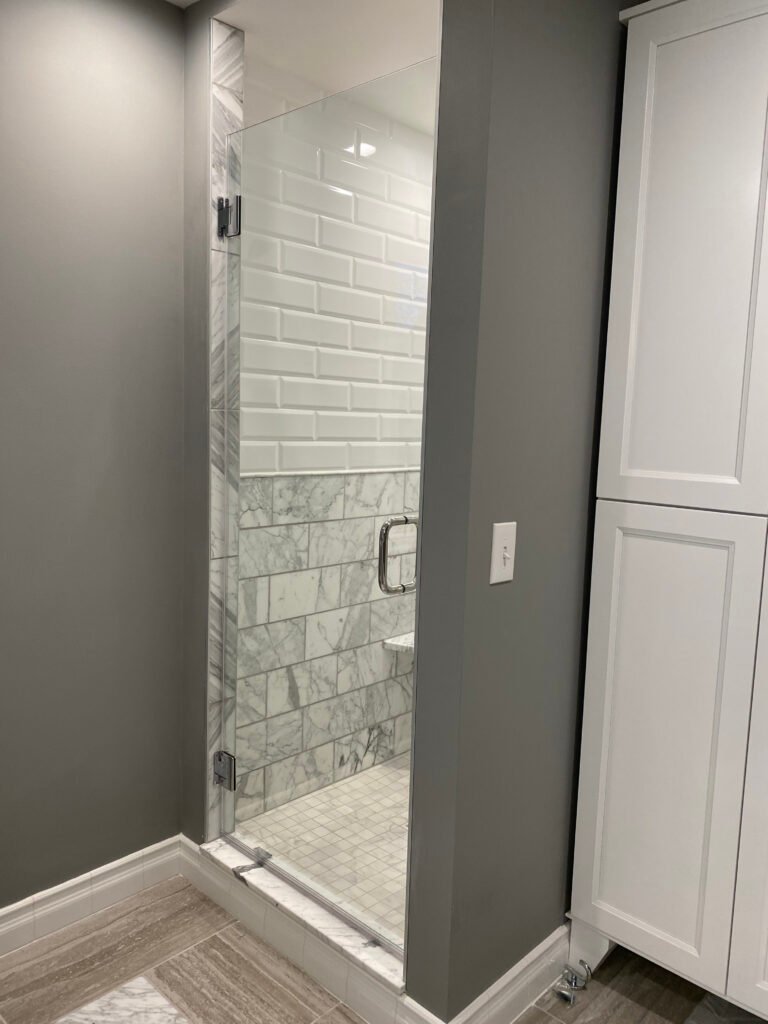 FRAMELESS - SINGLE DOOR FRAMELESS - SINGLE DOOR