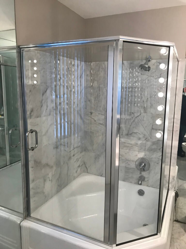 SEMI FRAMELESS ENCLOSURE - TUB SEMI FRAMELESS ENCLOSURE - TUB